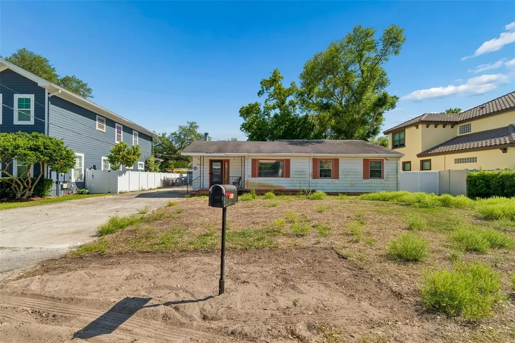 3610 W Vasconia Street Tampa FL 33629