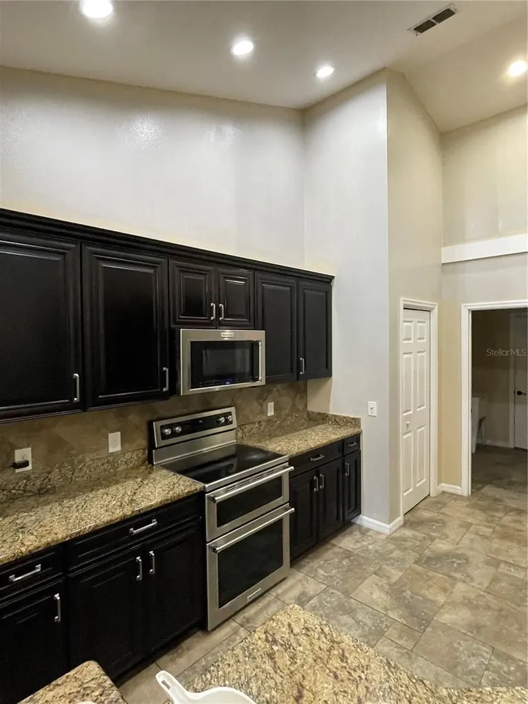 2266 Jessica Lane Kissimmee FL 34744