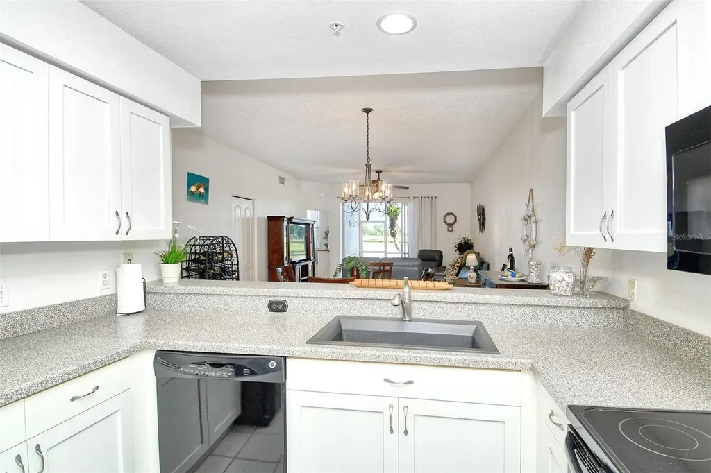 5271 Mahogany Run Avenue Sarasota FL 34241