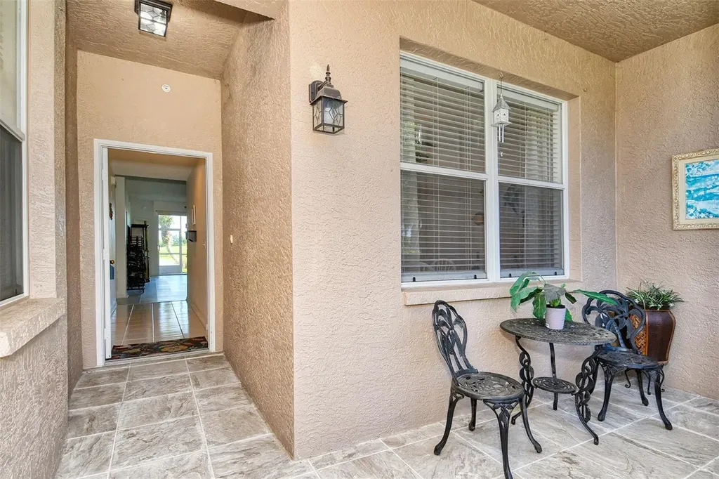 5271 Mahogany Run Avenue Sarasota FL 34241