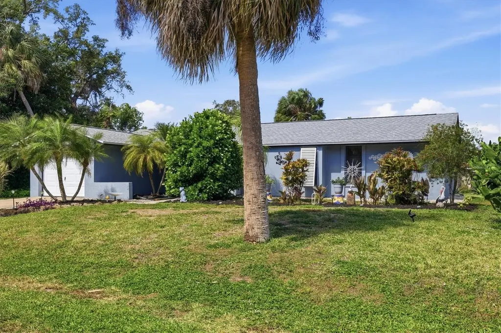 18461 Burkholder Circle Port Charlotte FL 33948