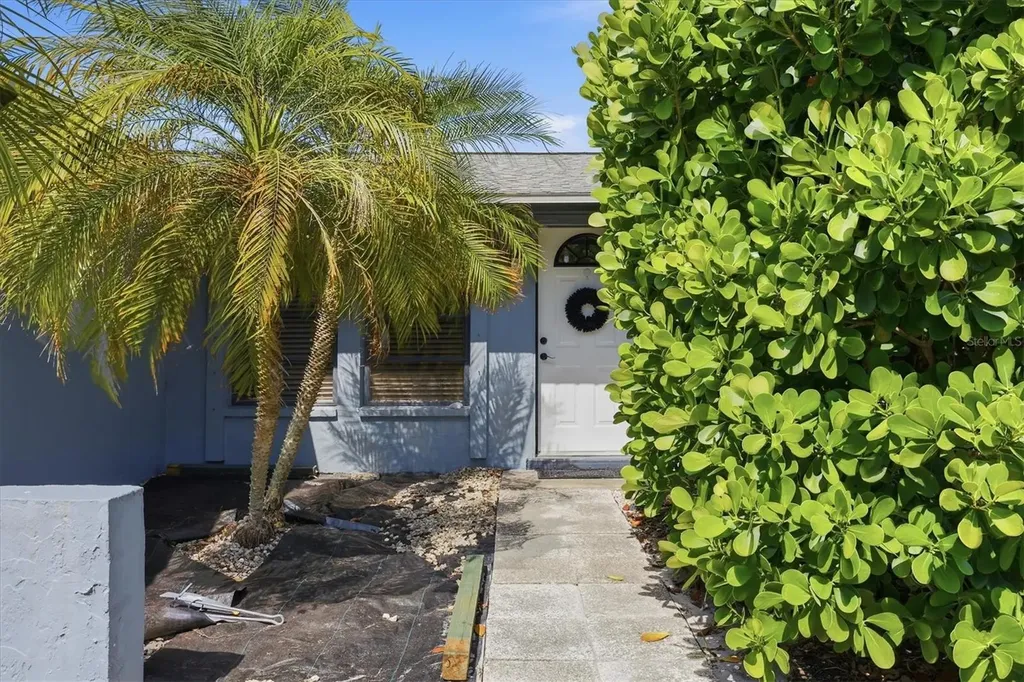 18461 Burkholder Circle Port Charlotte FL 33948