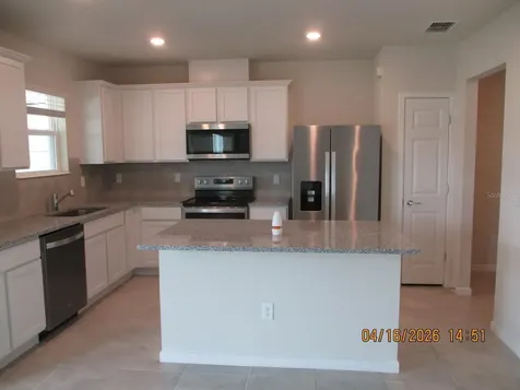 1608 Aspen Avenue Davenport FL 33837