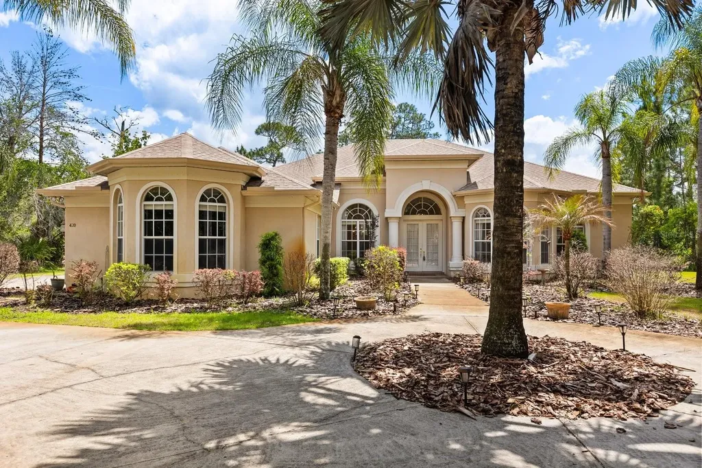 420 Valley Stream Drive Geneva FL 32732