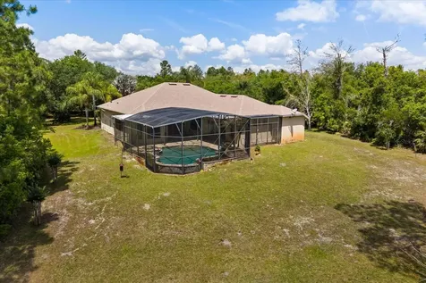 420 Valley Stream Drive Geneva FL 32732