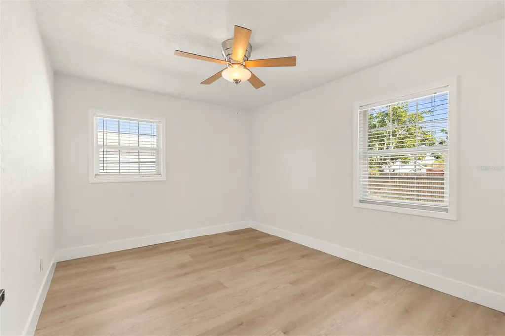 3629 28th Avenue S St Petersburg FL 33711
