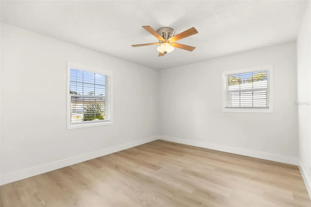3629 28th Avenue S St Petersburg FL 33711