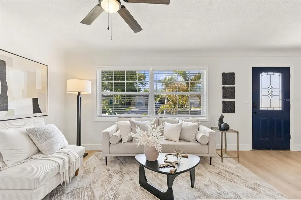 3629 28th Avenue S St Petersburg FL 33711