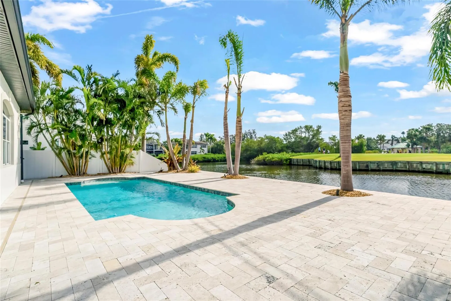 356 Belleair Drive NE St Petersburg FL 33704