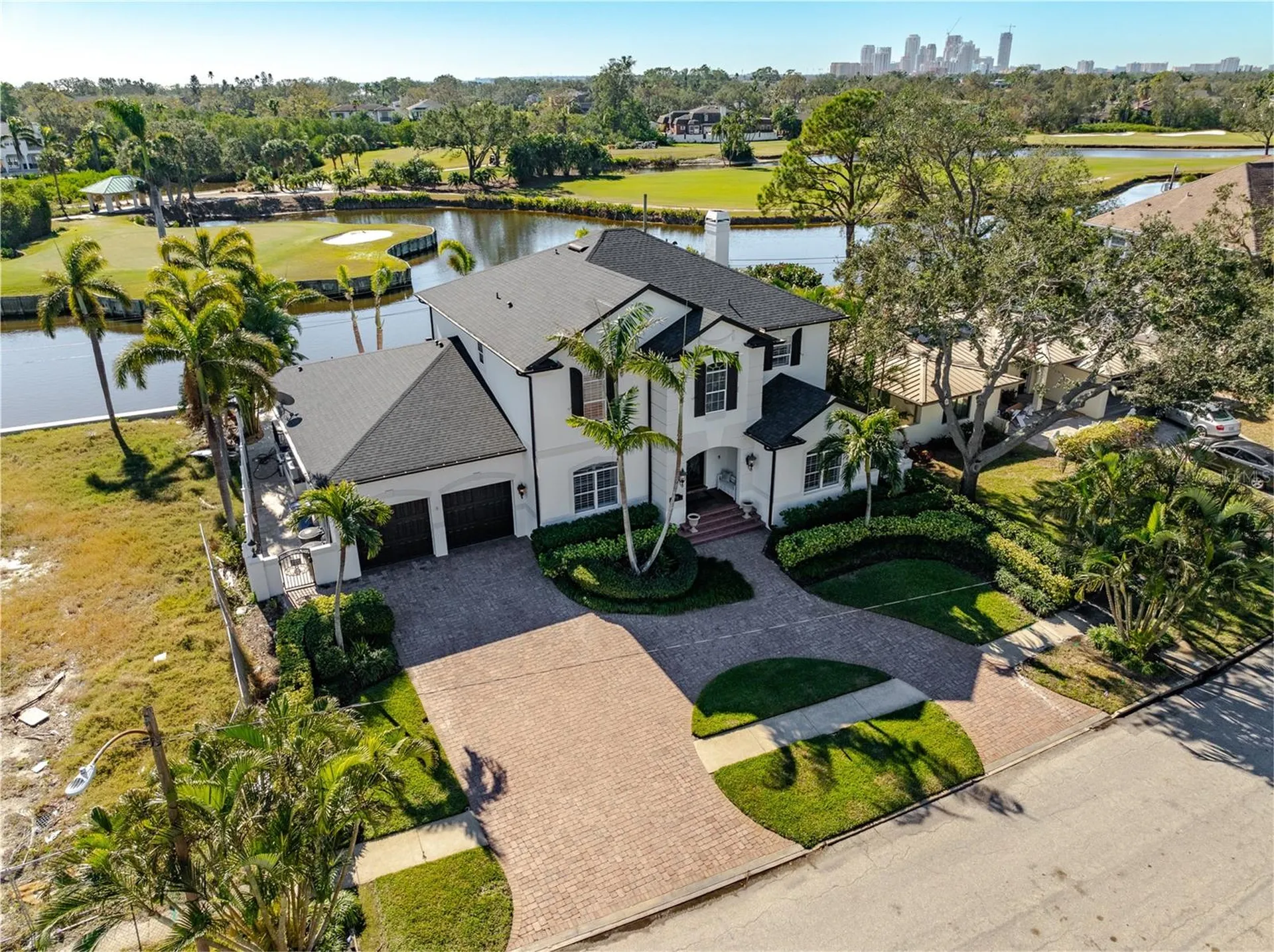 356 Belleair Drive NE St Petersburg FL 33704