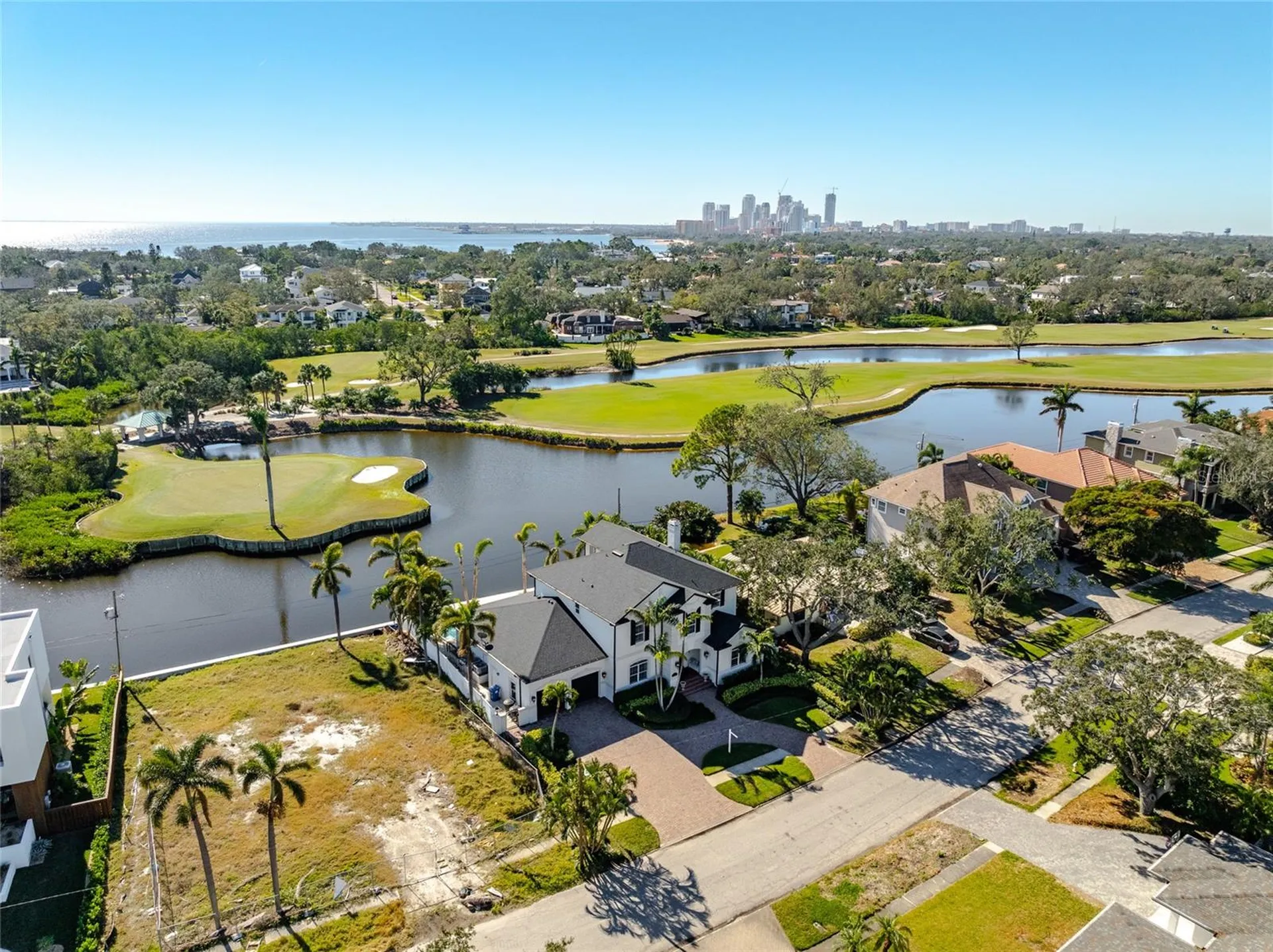 356 Belleair Drive NE St Petersburg FL 33704