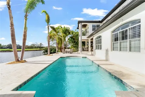356 Belleair Drive NE St Petersburg FL 33704