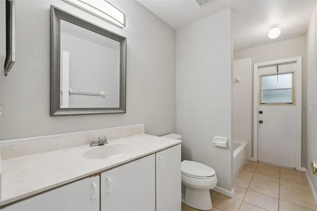 1023 W Riviera Boulevard Oviedo FL 32765