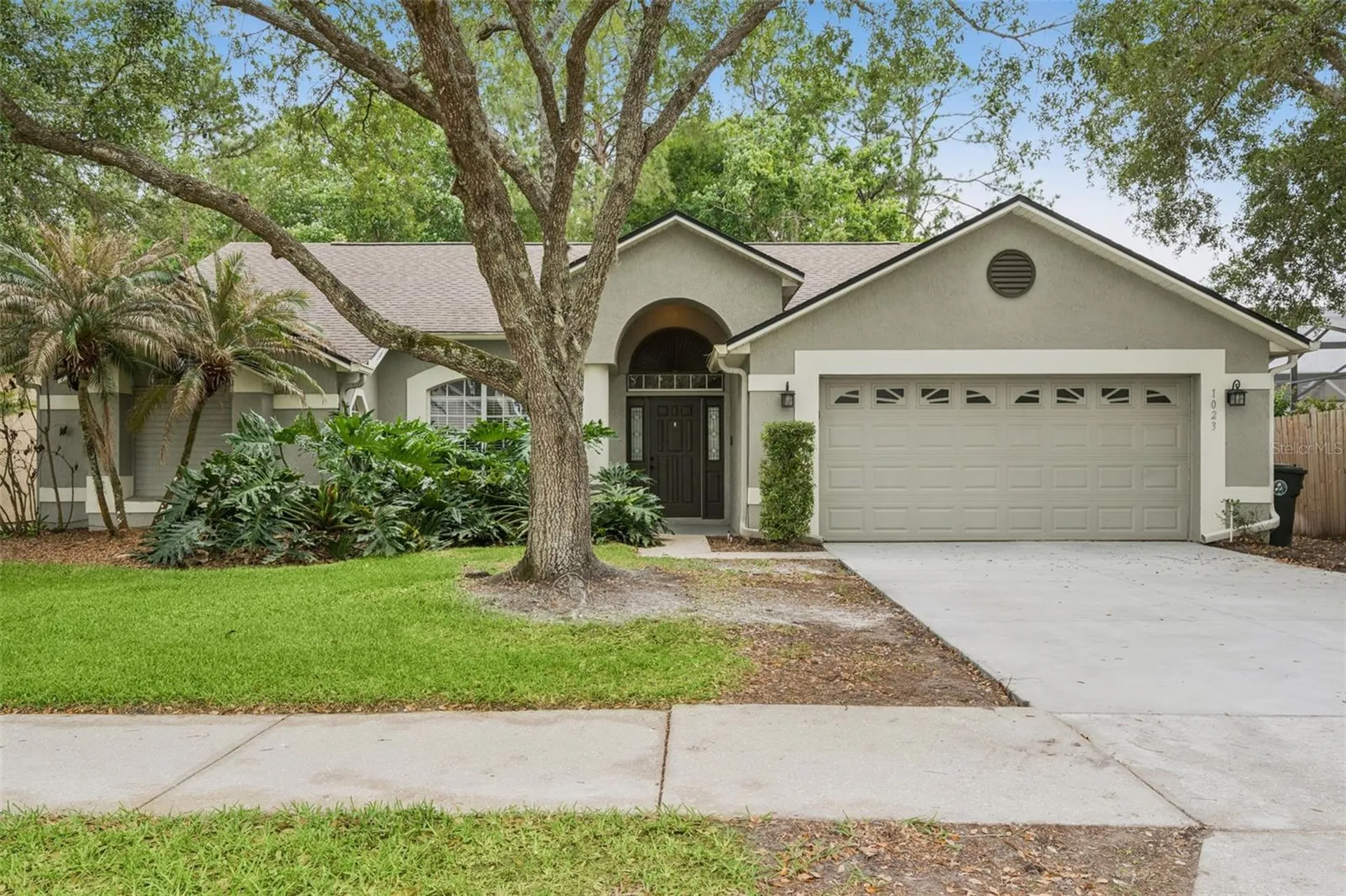 1023 W Riviera Boulevard Oviedo FL 32765