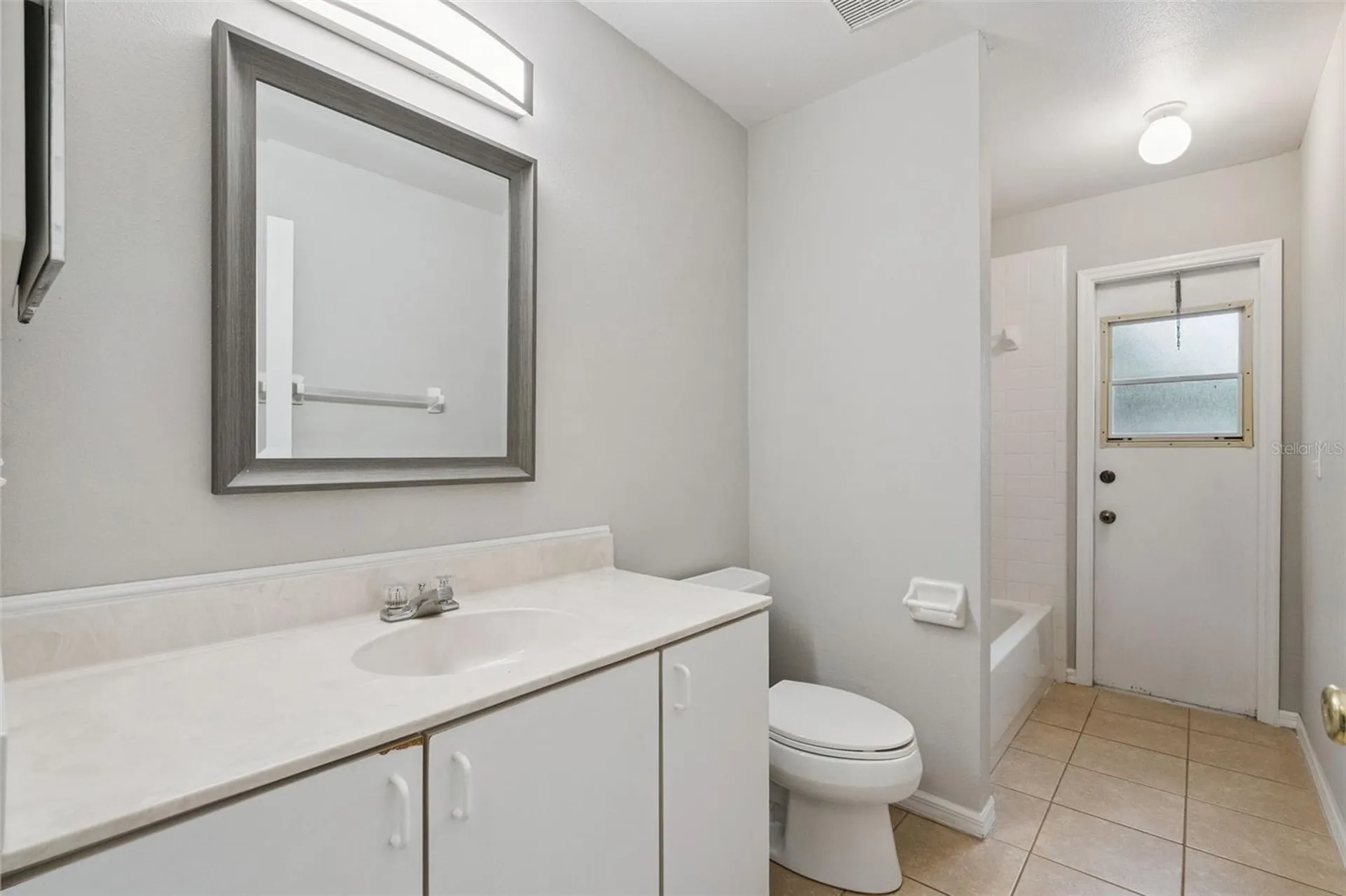 1023 W Riviera Boulevard Oviedo FL 32765