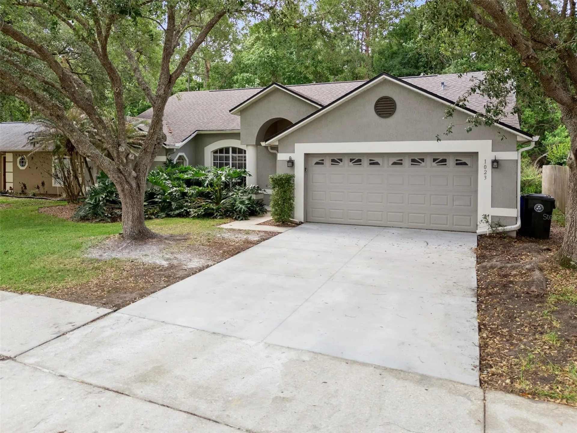 1023 W Riviera Boulevard Oviedo FL 32765