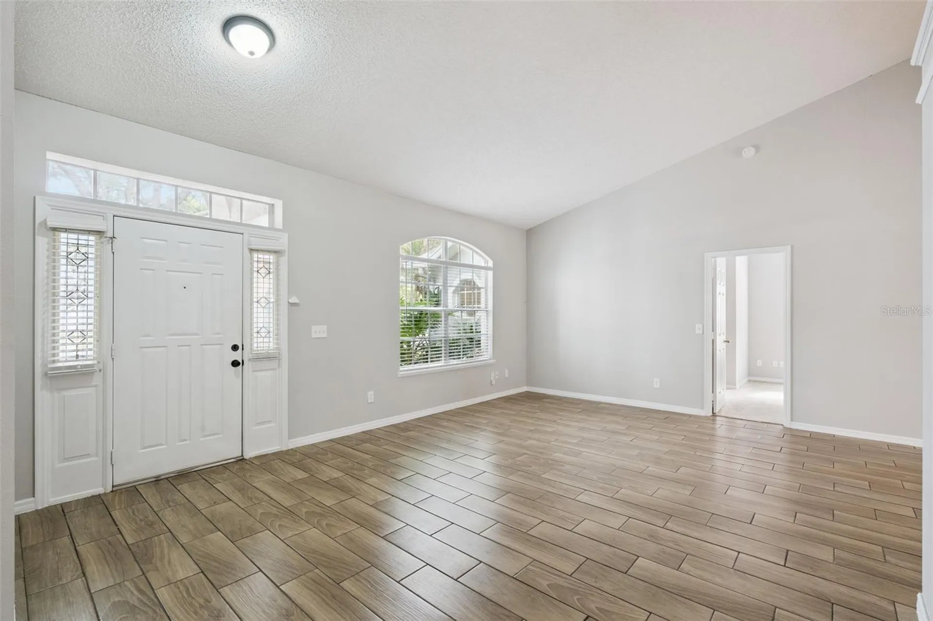 1023 W Riviera Boulevard Oviedo FL 32765