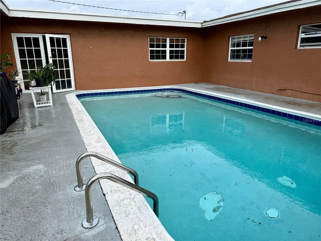 132 NW 15th Court Pompano Beach FL 33060