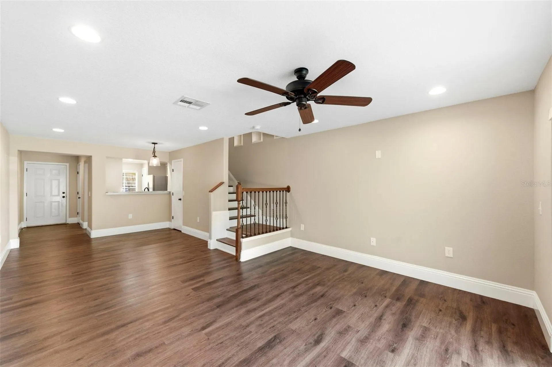 6811 Dartmouth Hill Street Riverview FL 33578