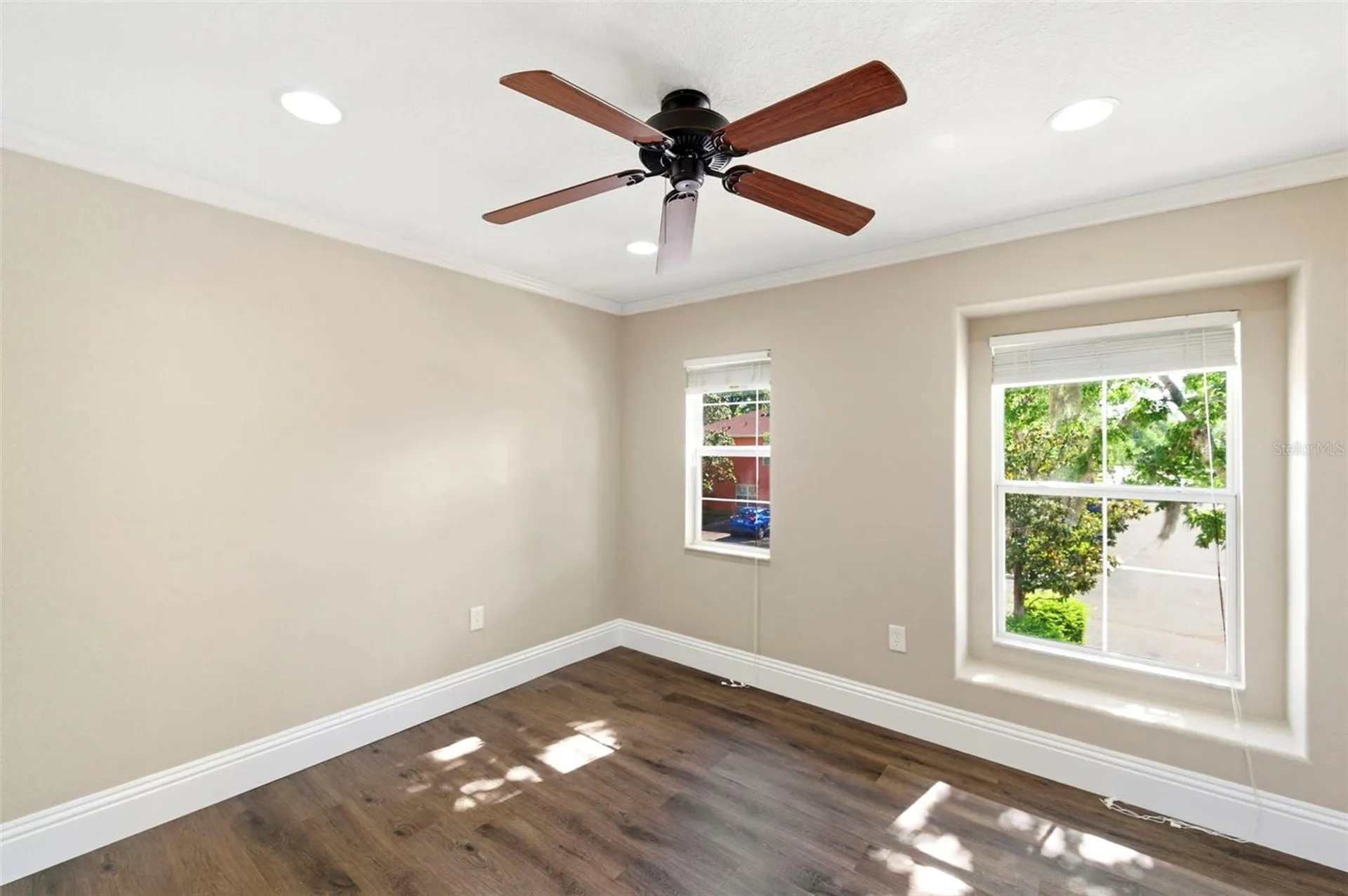 6811 Dartmouth Hill Street Riverview FL 33578