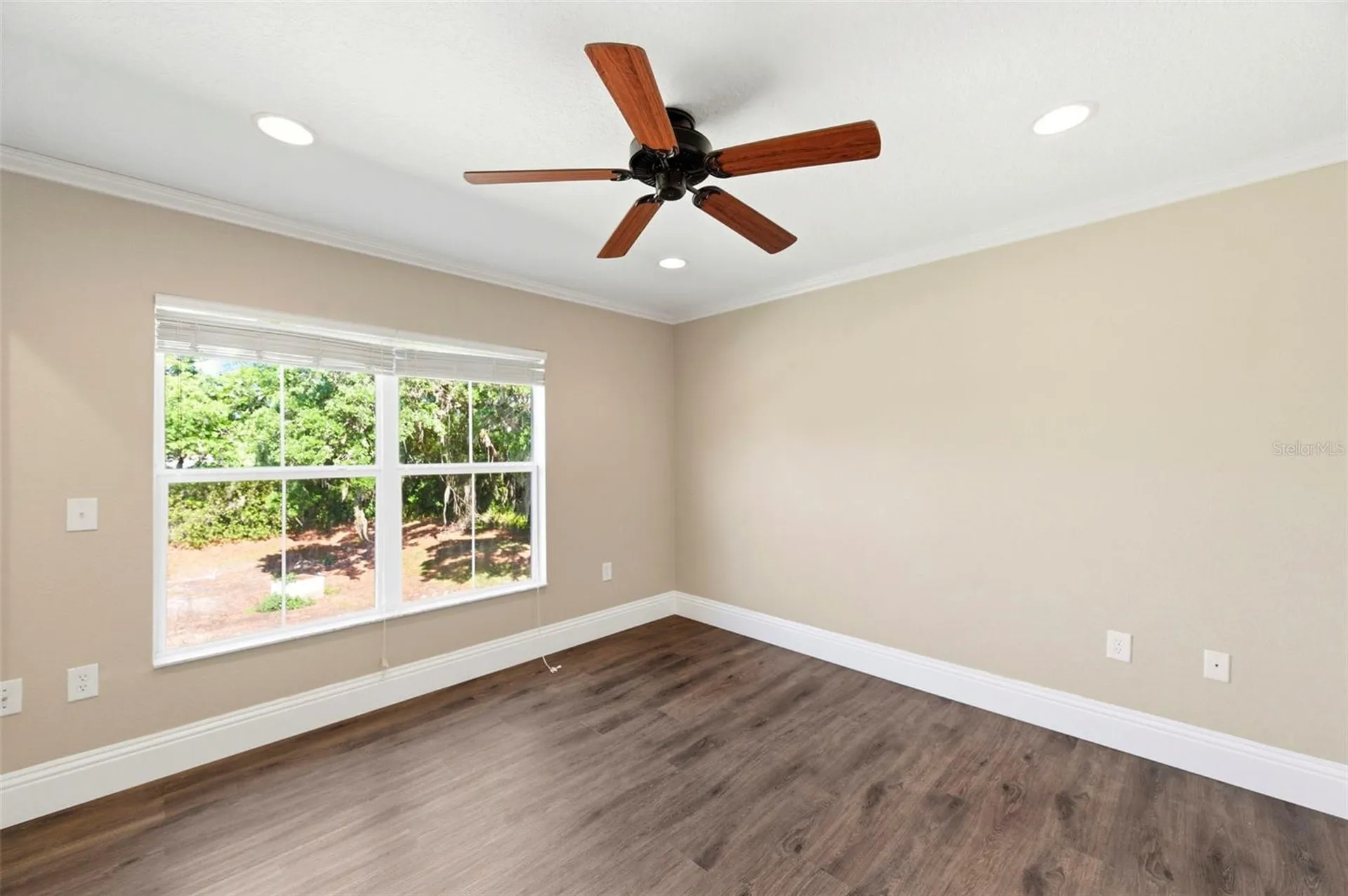 6811 Dartmouth Hill Street Riverview FL 33578