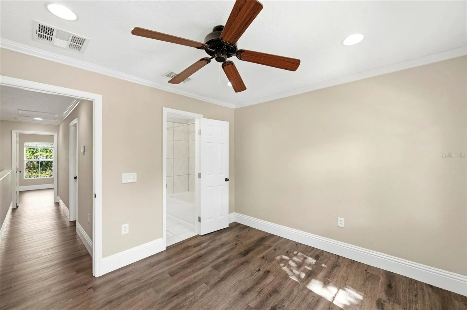 6811 Dartmouth Hill Street Riverview FL 33578