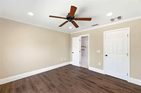 6811 Dartmouth Hill Street Riverview FL 33578