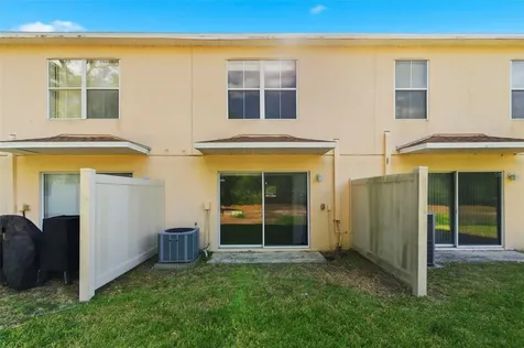 6811 Dartmouth Hill Street Riverview FL 33578