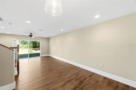 6811 Dartmouth Hill Street Riverview FL 33578