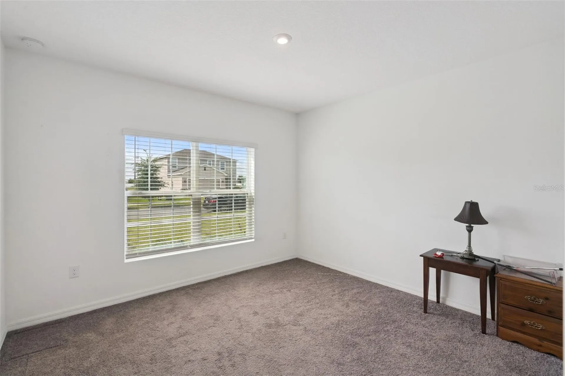 392 Citrine Loop Kissimmee FL 34758