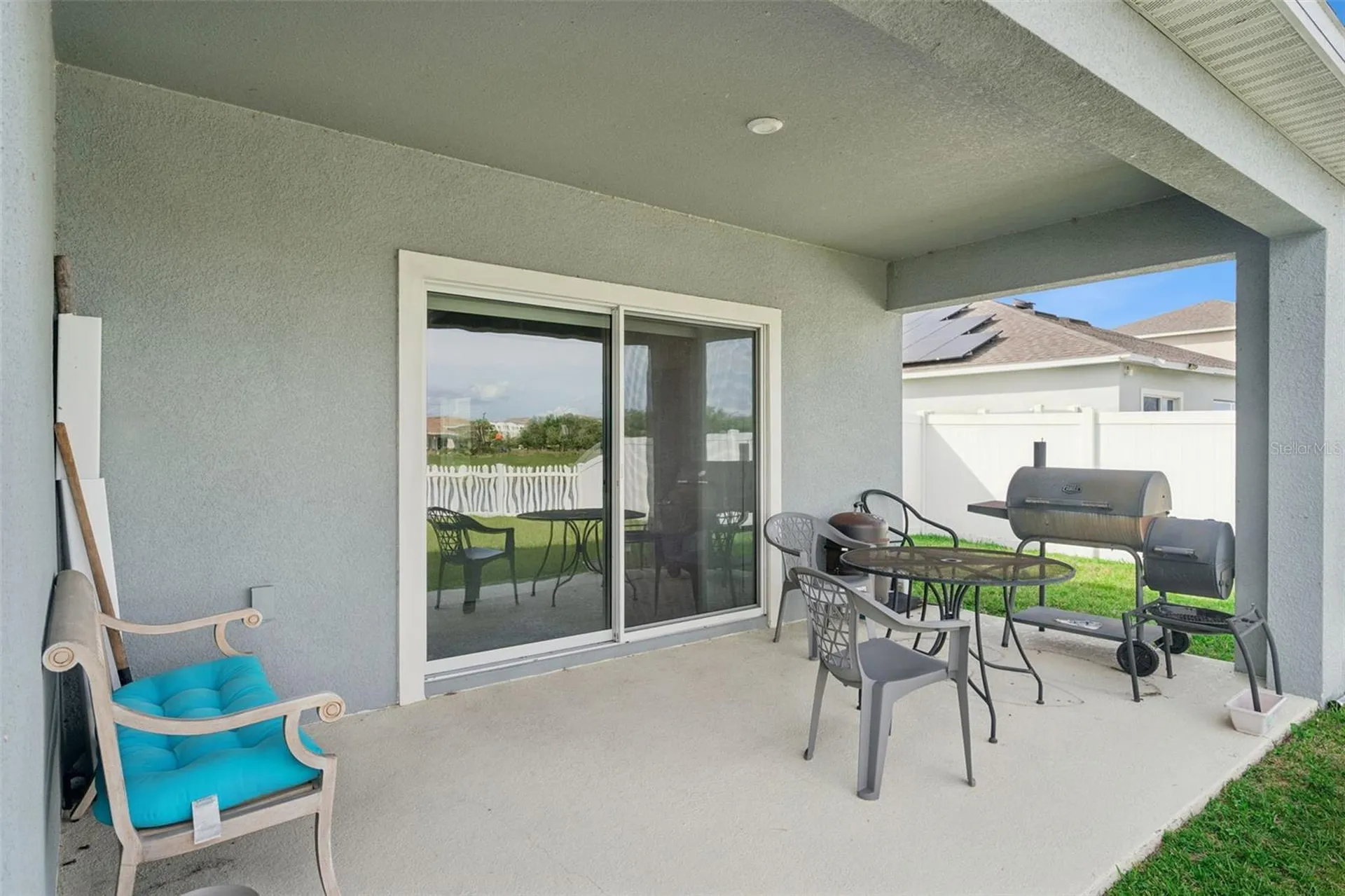 392 Citrine Loop Kissimmee FL 34758