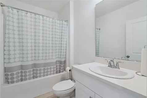 392 Citrine Loop Kissimmee FL 34758