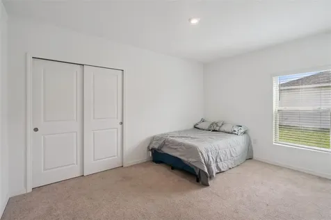 392 Citrine Loop Kissimmee FL 34758