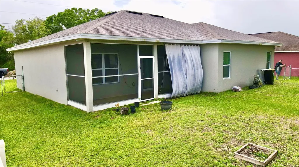 535 Gull Drive Kissimmee FL 34759