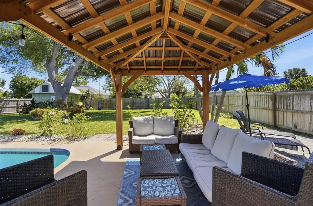 1129 Riviera Street Venice FL 34285