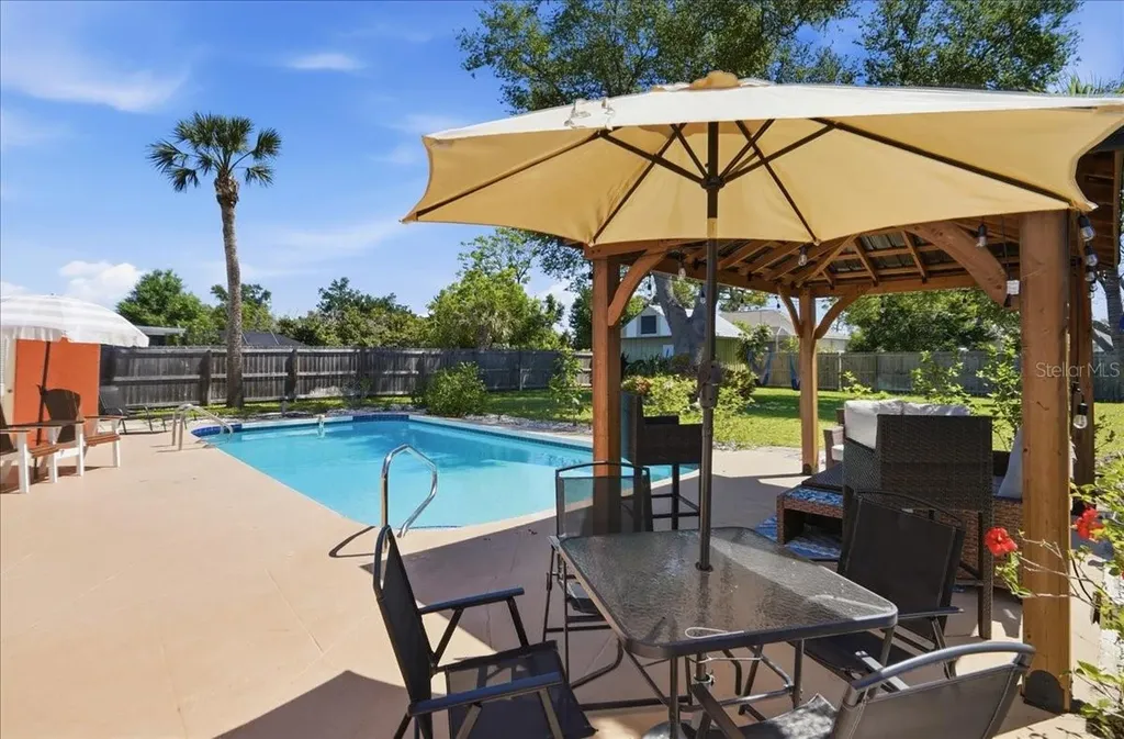 1129 Riviera Street Venice FL 34285