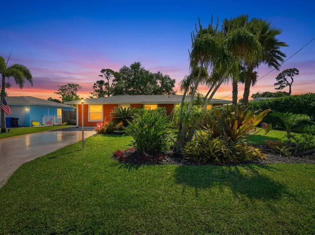 1129 Riviera Street Venice FL 34285