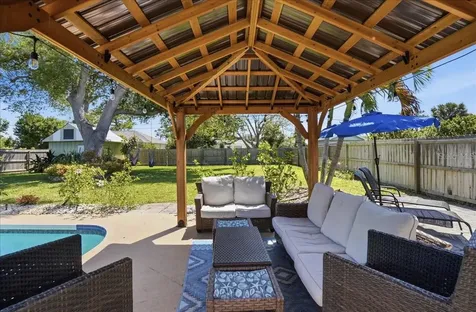 1129 Riviera Street Venice FL 34285