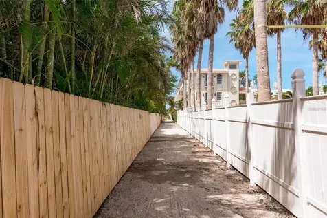 1129 Riviera Street Venice FL 34285