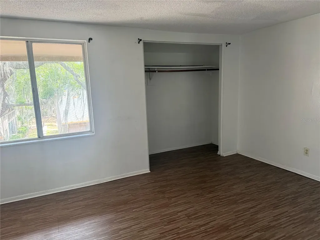 5504 Loblolly Court Tampa FL 33617