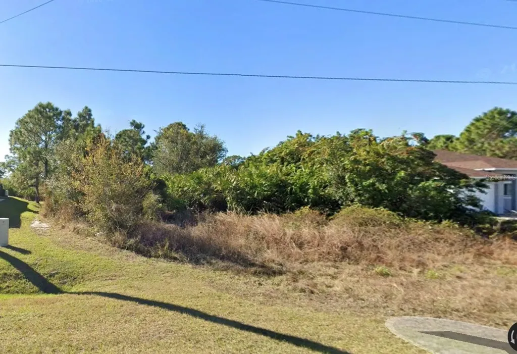 881 Milwaukee Boulevard Lehigh Acres FL 33974