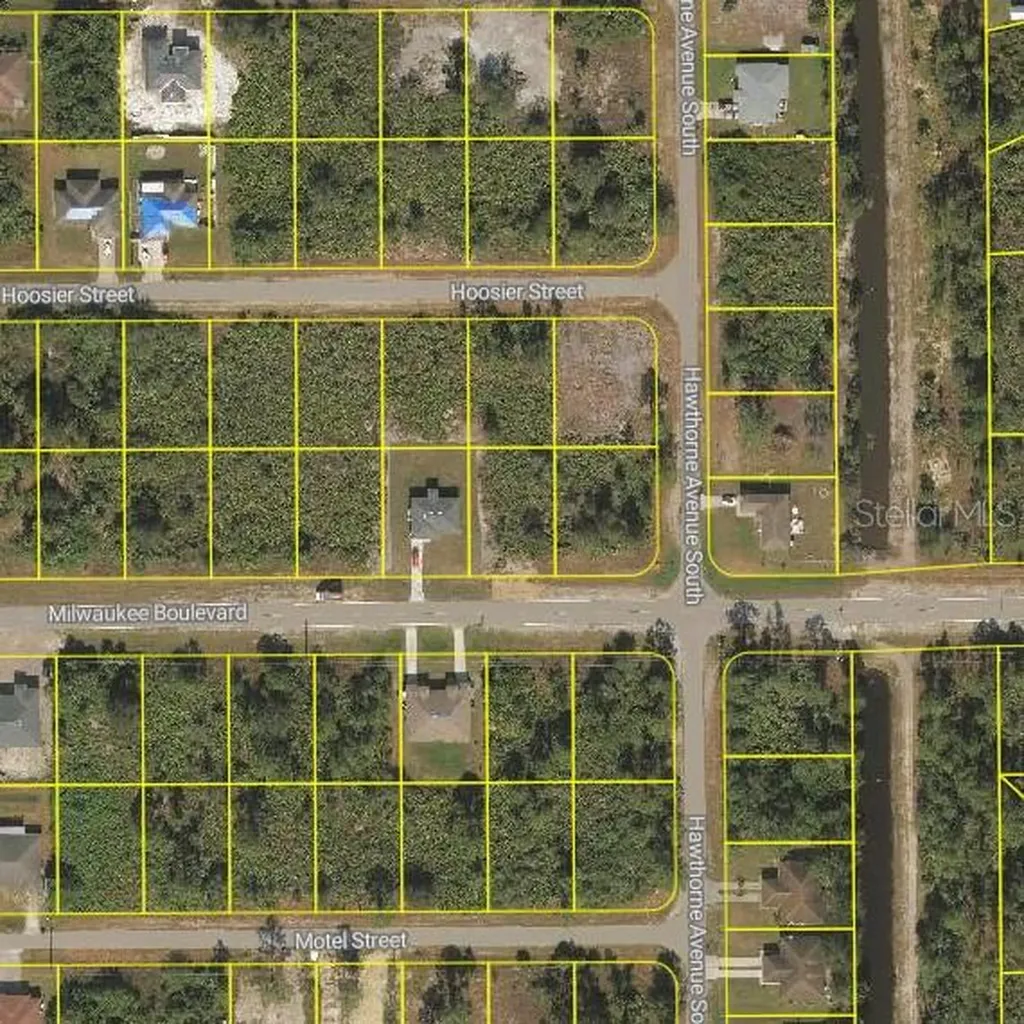 881 Milwaukee Boulevard Lehigh Acres FL 33974