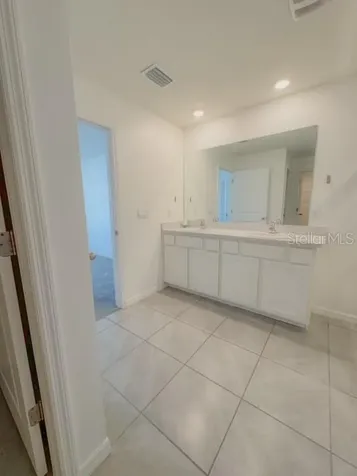 2238 NW 246th Terrace Newberry FL 32669