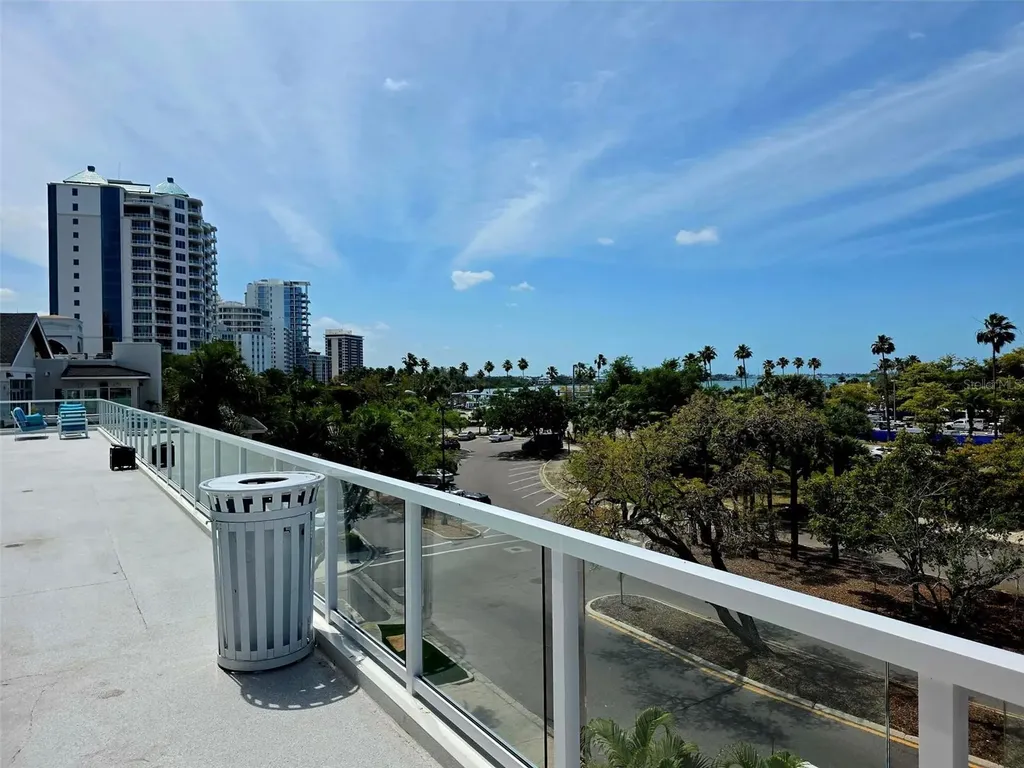 101 S Gulfstream Avenue Sarasota FL 34236