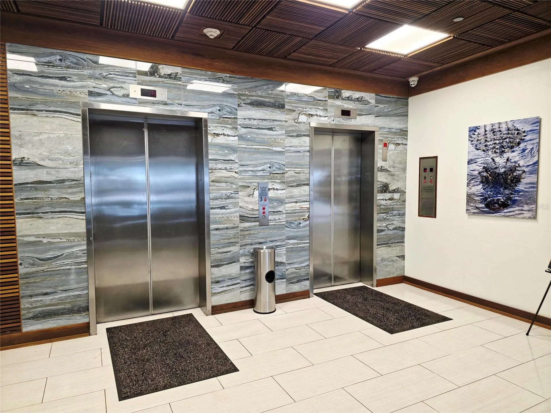 101 S Gulfstream Avenue Sarasota FL 34236