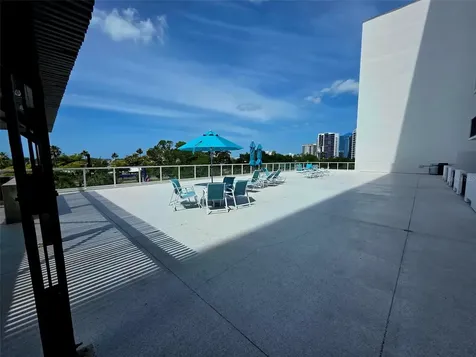 101 S Gulfstream Avenue Sarasota FL 34236