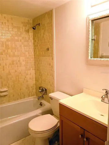 333 Lake Howard Drive NW Winter Haven FL 33880