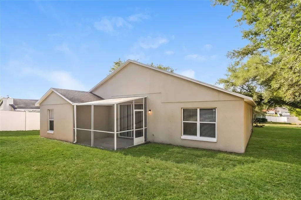 6711 King Rail Court Orlando FL 32810