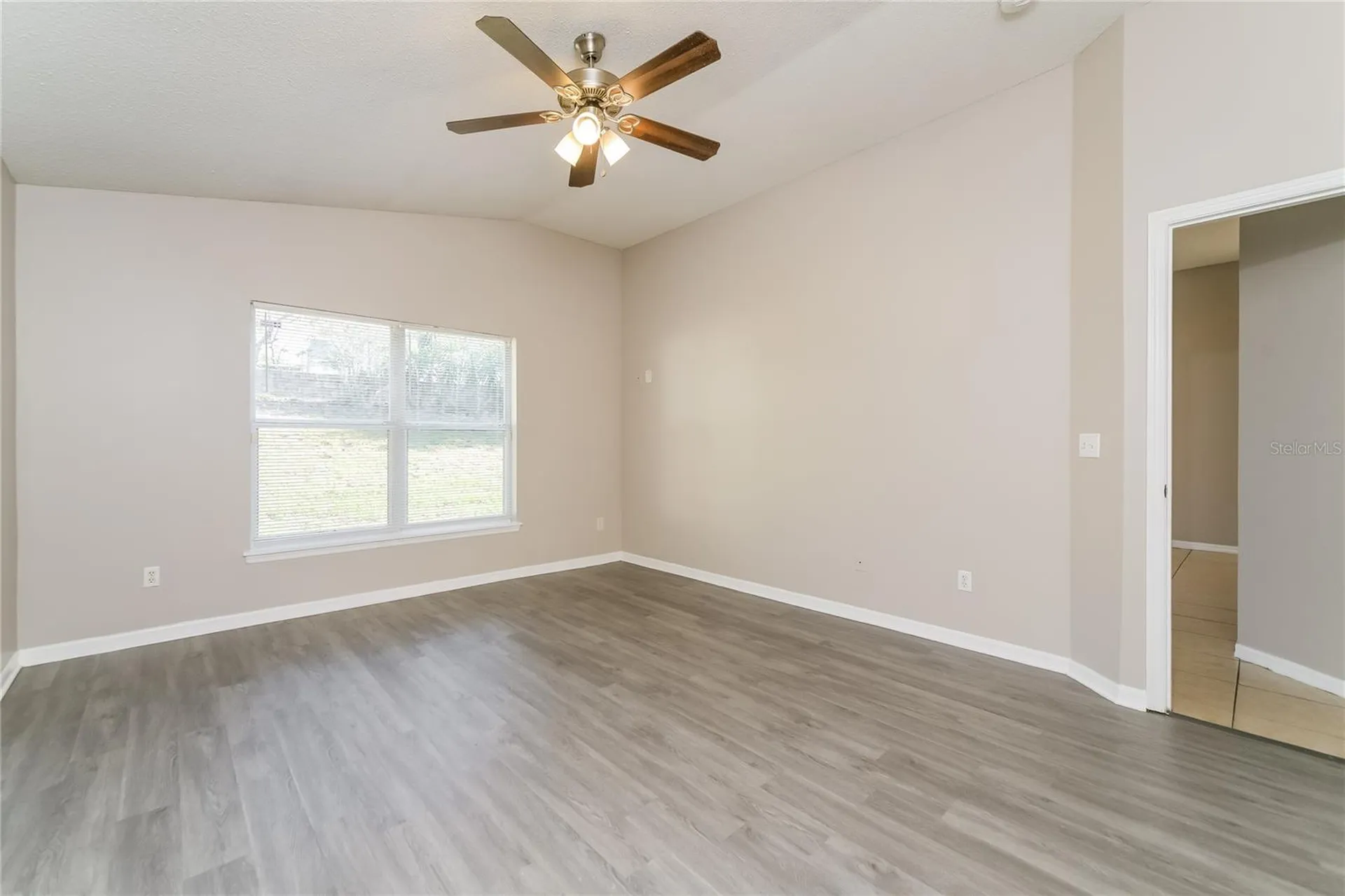 6711 King Rail Court Orlando FL 32810