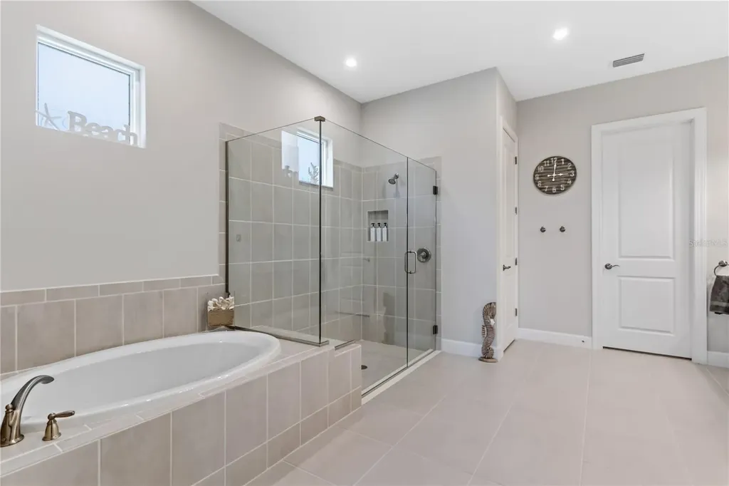 3984 Santa Caterina Boulevard Bradenton FL 34211